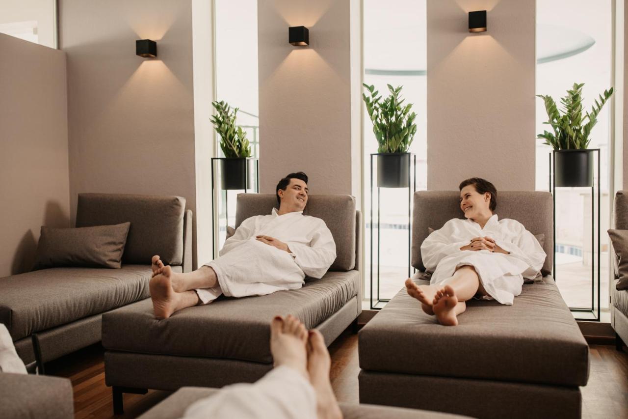 Aparthotel Rubinius วาไกรน์ ภายนอก รูปภาพ