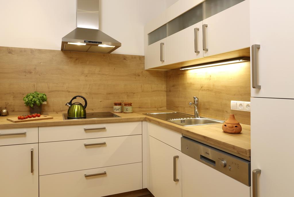 Aparthotel Rubinius วาไกรน์ ภายนอก รูปภาพ